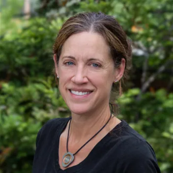 MEET FRANZISKA DUTTON, DDS photo